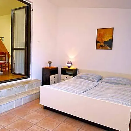 Hotel 929 4*